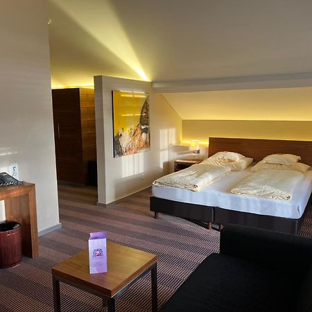 Hotel Gasthof Kroenele Lustenau Dış mekan fotoğraf