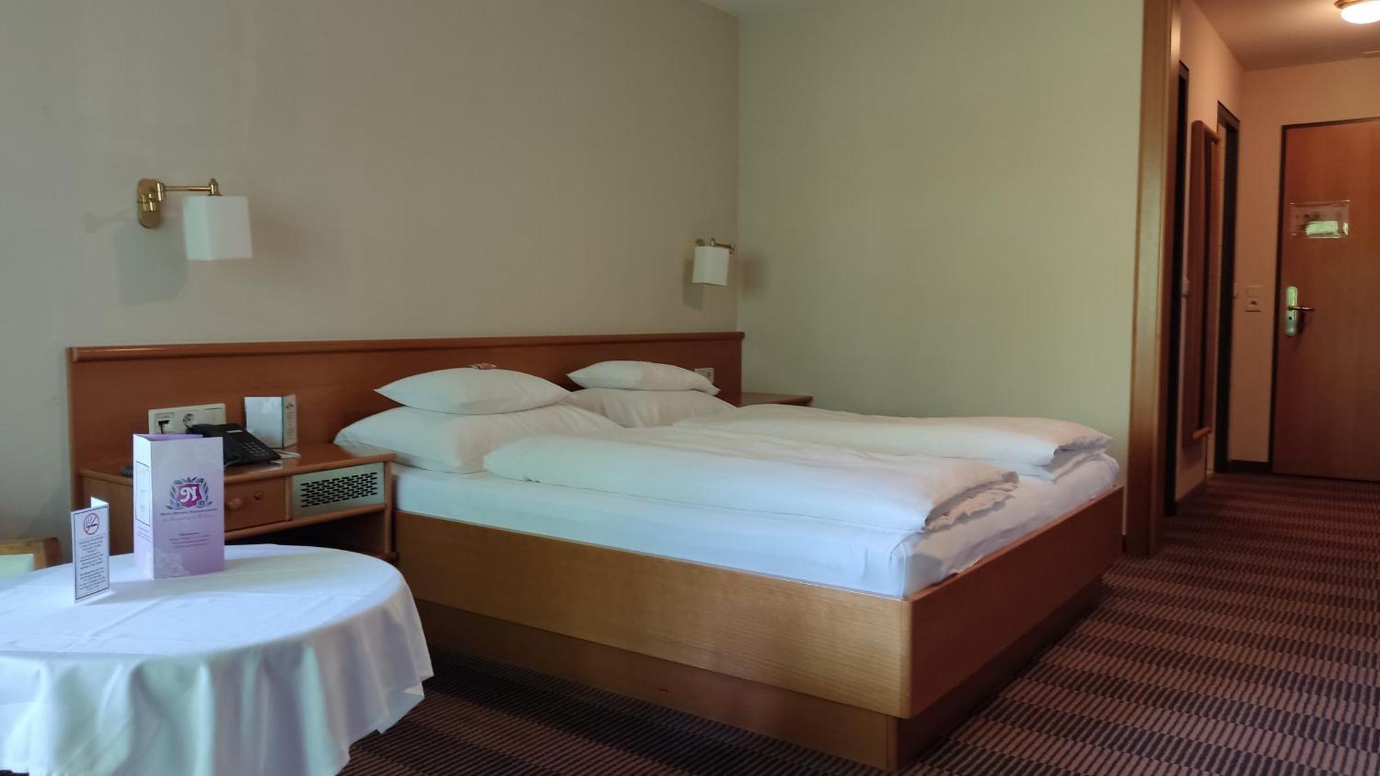 Hotel Gasthof Kroenele Lustenau Dış mekan fotoğraf