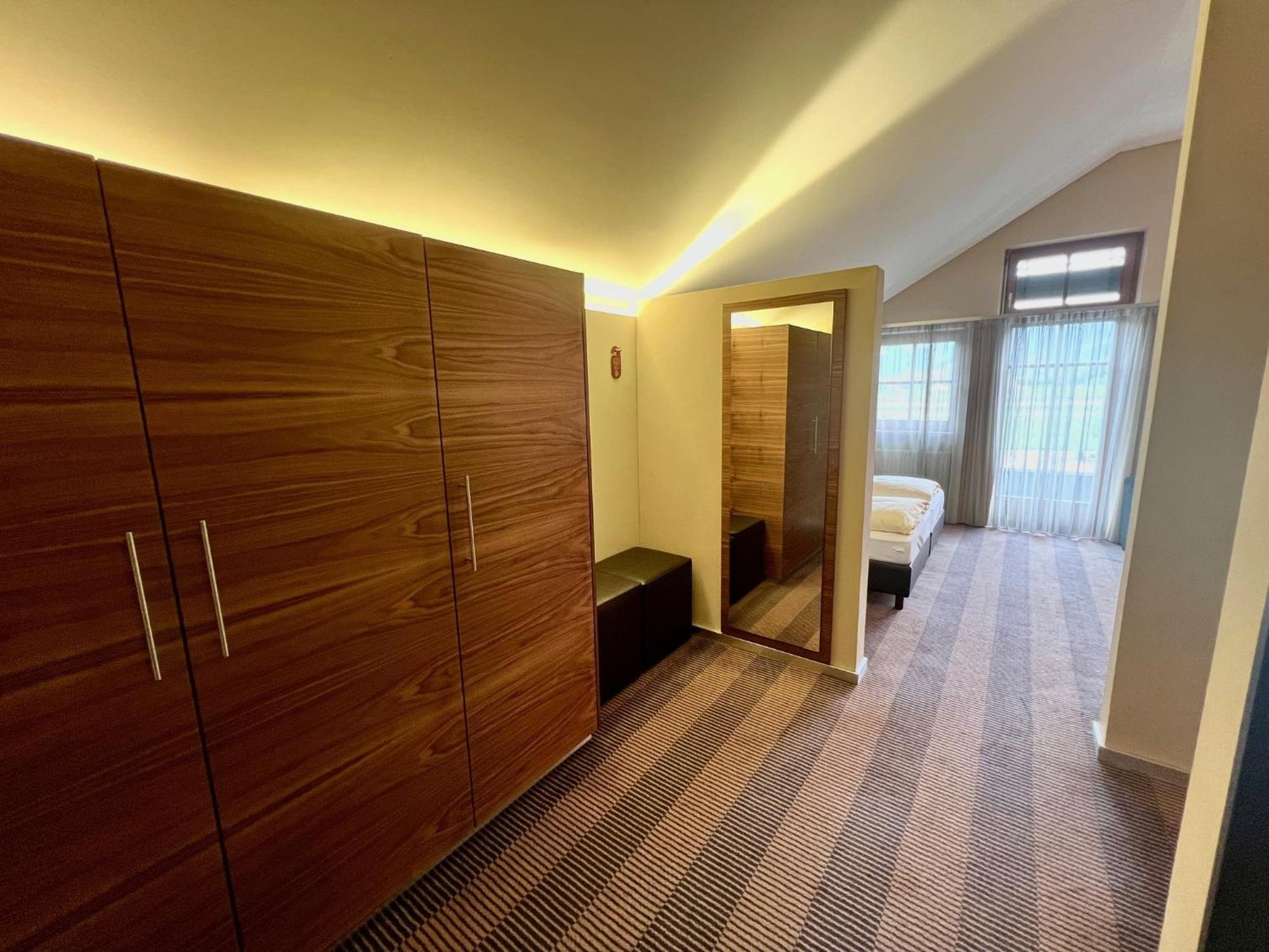 Hotel Gasthof Kroenele Lustenau Dış mekan fotoğraf